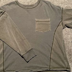 Army Green Long Sleeve with Pocket 🦾💚